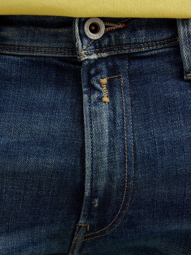 M914Q_000_141-100_007_5_1.jpg