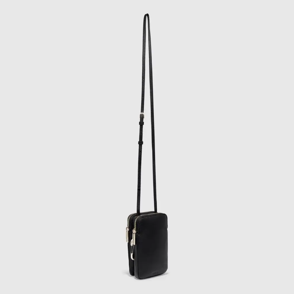 ECCO Pillow Phone Bag