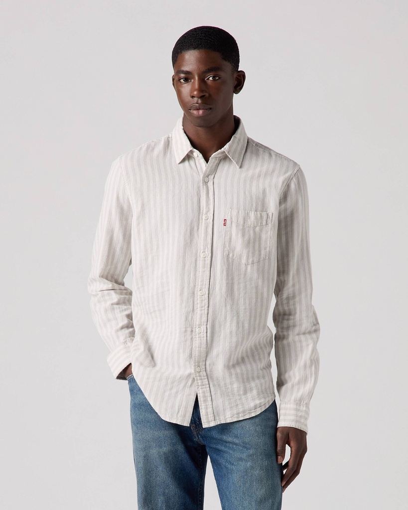 LEVI’S® CLASSIC STANDARD FIT ONE-POCKET SHIRT