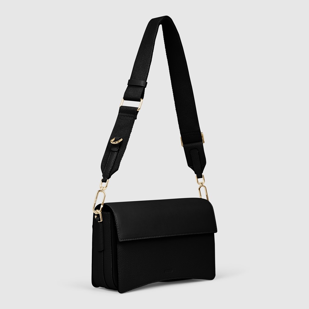 ECCO Textureblock Pinch Bag Full Size